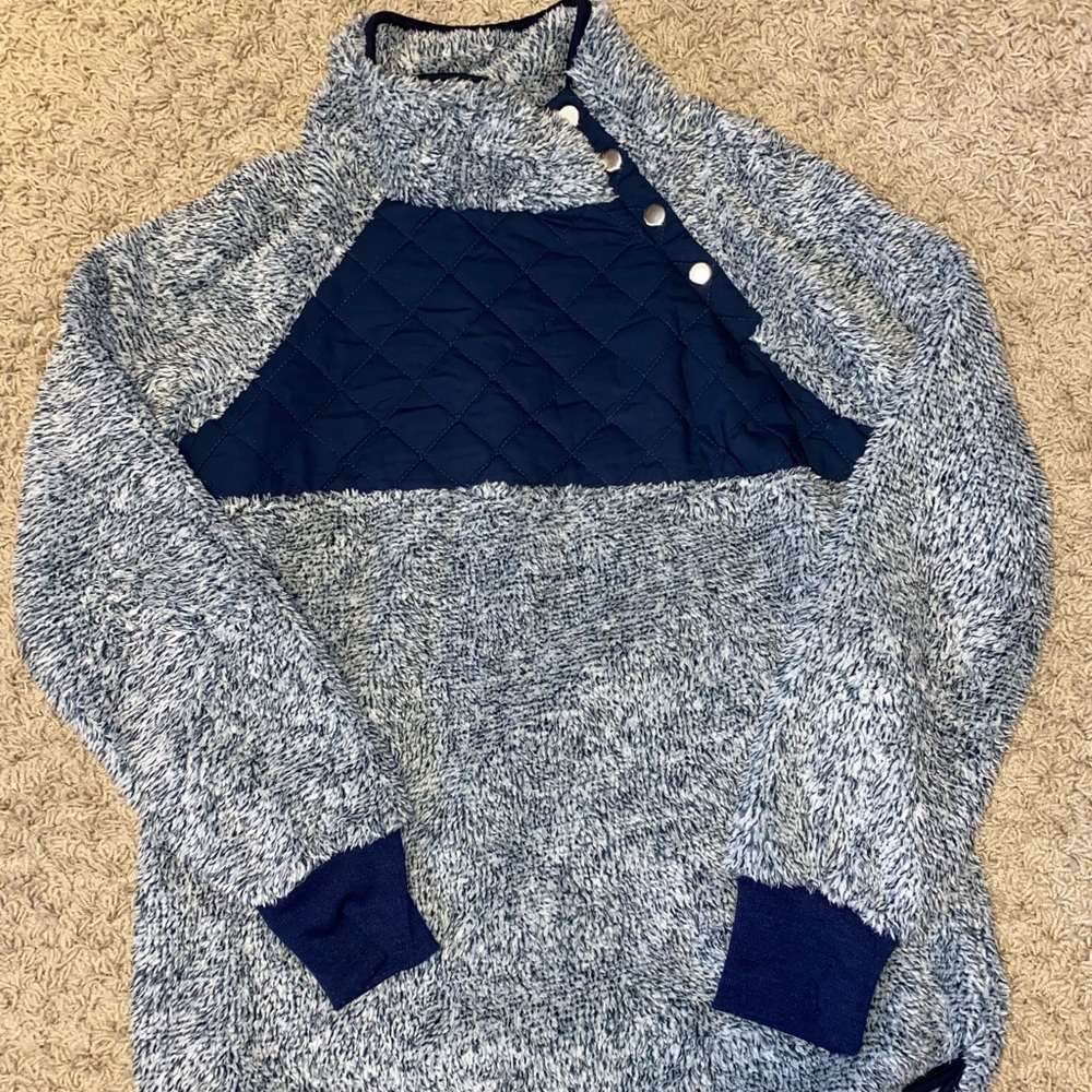 Juniors Sherpa Sweatshirt